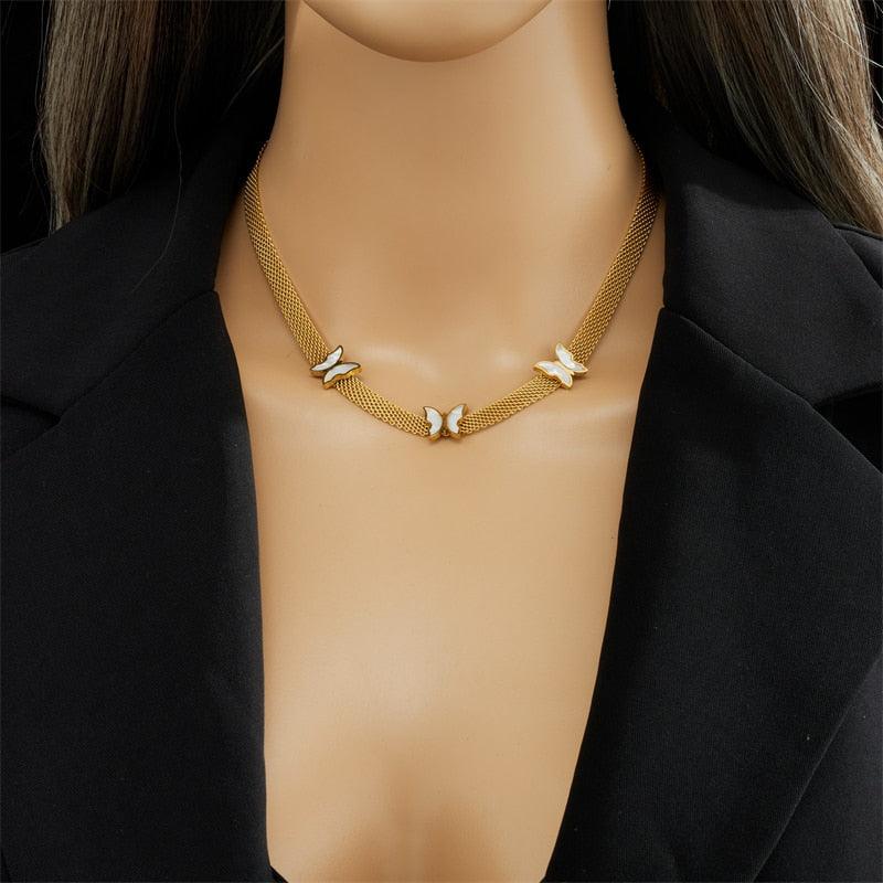 Komplet biżuterii z motywem motyla