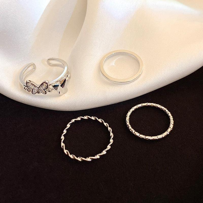 Zestaw pierścionków z motylami